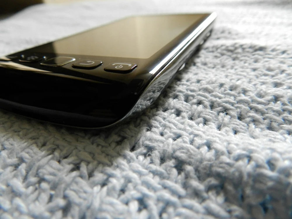 BlackBerry Torch 9860 Refurbished Original Mobile Phone 3.7 Inches Blackberry OS 5MP Camera 768MB RAM 4GB ROM 720p 480x800