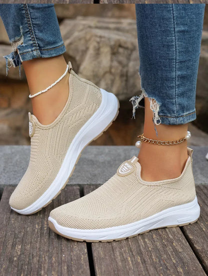 2025 New Summer Mesh Breathable Large Women's Casual Shoes Soft Sole Lightweight Women's  Single  Shoes Free Shippiing Shoes