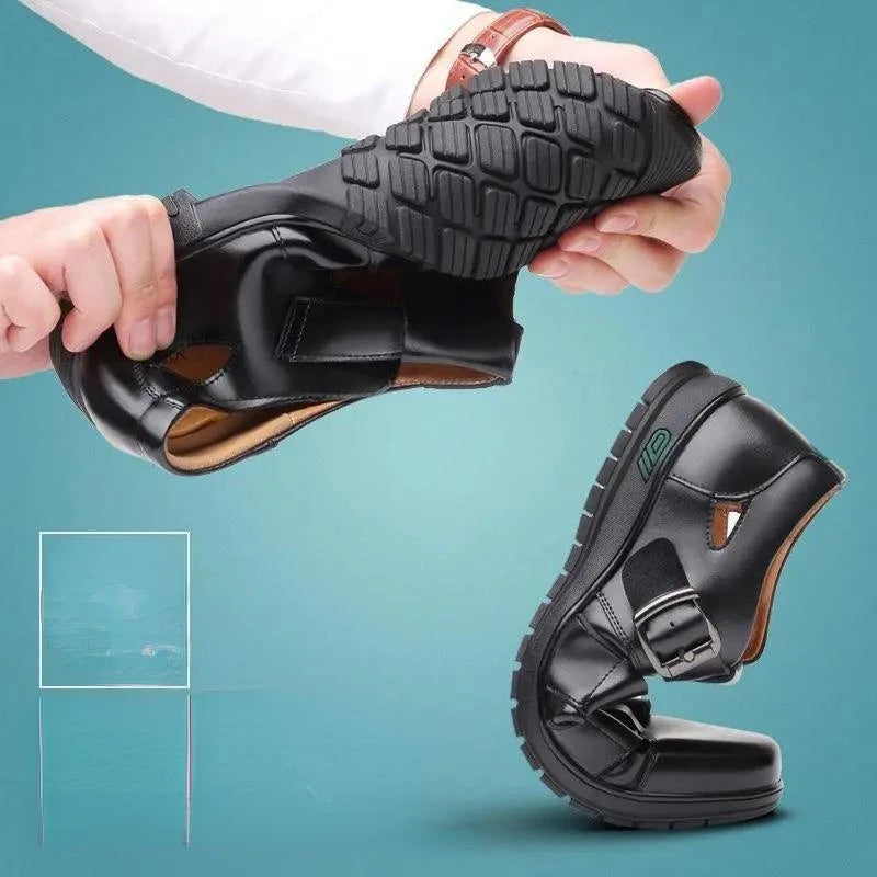 Summer Men Sandals Cozy Hollow Non-slip Soft Cool Flats Men Breathable All-match Classic Wearable Fashion Casual Leather Sandals