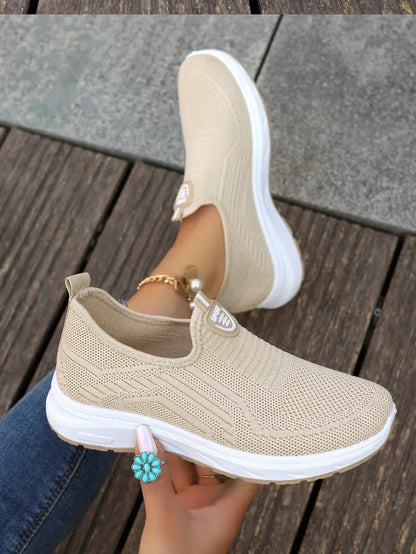 2025 New Summer Mesh Breathable Large Women's Casual Shoes Soft Sole Lightweight Women's  Single  Shoes Free Shippiing Shoes