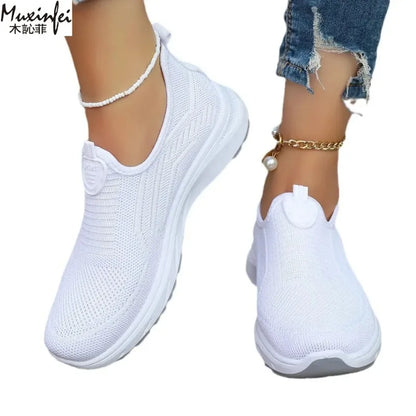 2025 New Summer Mesh Breathable Large Women's Casual Shoes Soft Sole Lightweight Women's  Single  Shoes Free Shippiing Shoes