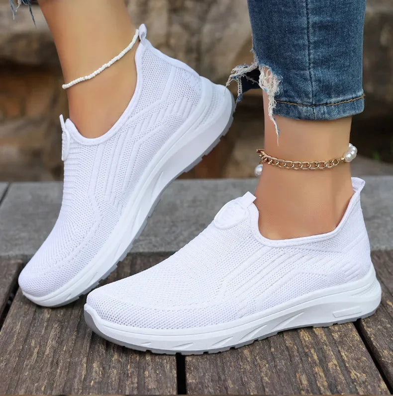 2025 New Summer Mesh Breathable Large Women's Casual Shoes Soft Sole Lightweight Women's  Single  Shoes Free Shippiing Shoes