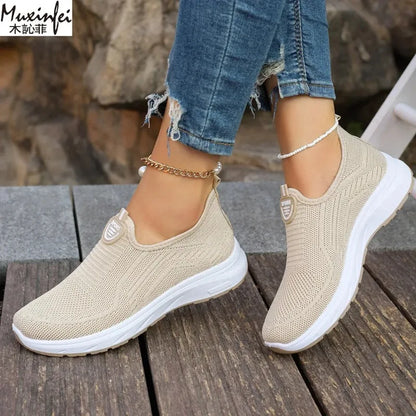 2025 New Summer Mesh Breathable Large Women's Casual Shoes Soft Sole Lightweight Women's  Single  Shoes Free Shippiing Shoes