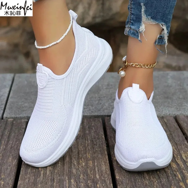 2025 New Summer Mesh Breathable Large Women's Casual Shoes Soft Sole Lightweight Women's  Single  Shoes Free Shippiing Shoes