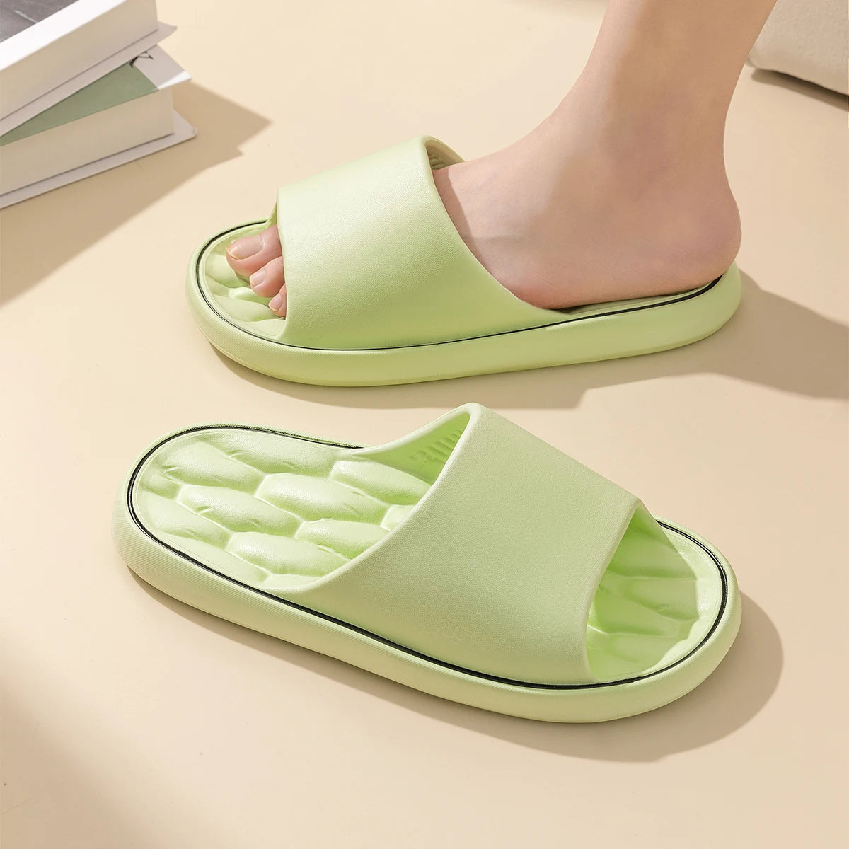 Summer Women Home Slippers Fashion Beach Flat Sandals Soft Comfortable Non-Slip Slides Indoor Outdoor Men Bathroom Flip Flops