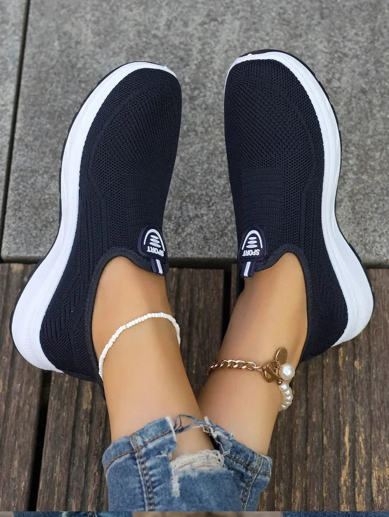 2025 New Summer Mesh Breathable Large Women's Casual Shoes Soft Sole Lightweight Women's  Single  Shoes Free Shippiing Shoes