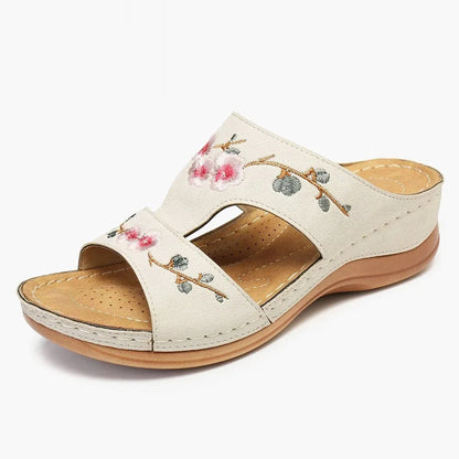 Women Slippers Embroider Flowers Leather Woman Sandals 2025 Outdoor Light Casual Wedges Slippers Slip on Summer Shoes for Women